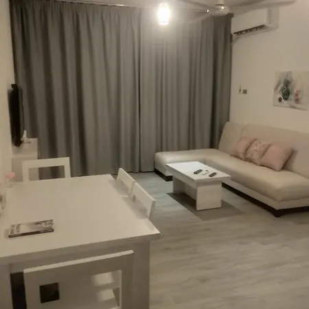Al-Hambra Apartment